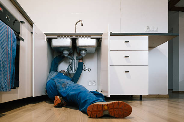 Professional Leak Detection technician working in Triadelphia, WV